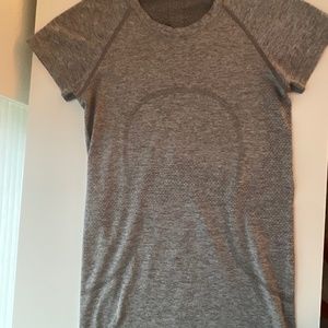 Lululemon Swiftly Tech: Size 2